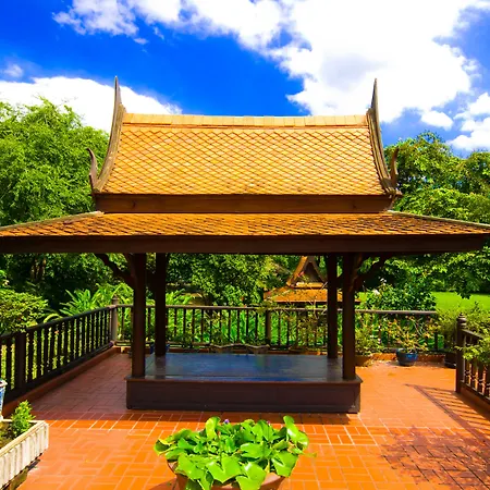 Yellow Ribbon Hills Boutique Suites