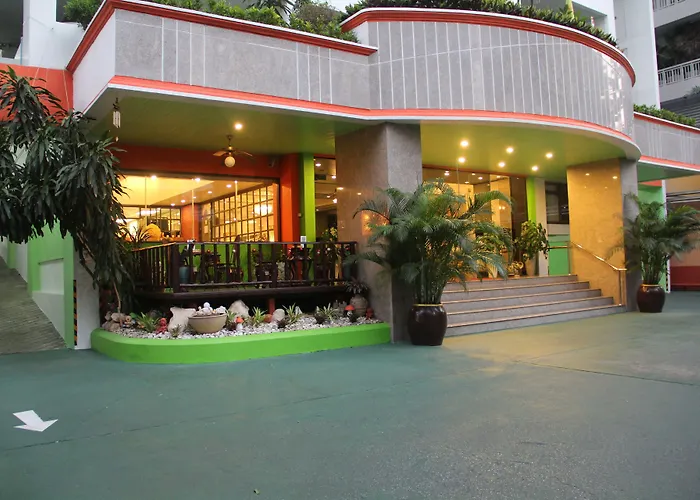 Yellow Ribbon Hills Boutique Апарт-отель 3*