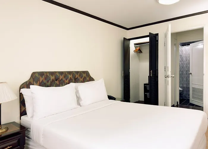 Yellow Ribbon Hills Boutique 3* Bangkok